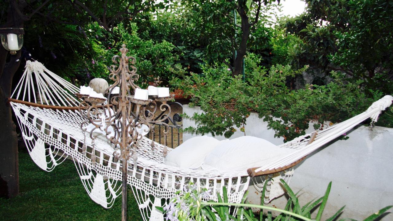 Bed and Breakfast Palazzo Cacace Relais Пьяно-ди-Сорренто Экстерьер фото