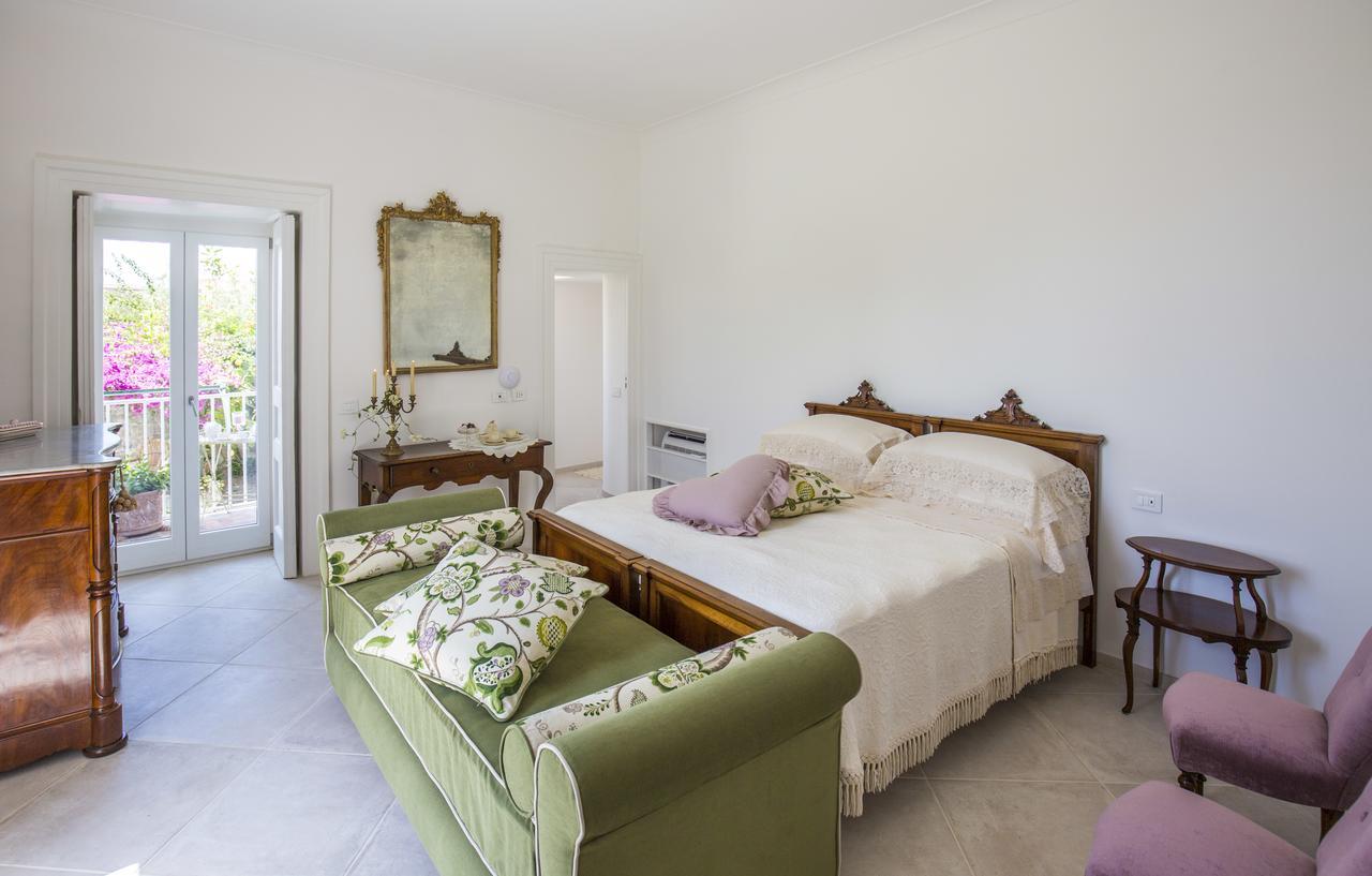 Bed and Breakfast Palazzo Cacace Relais Пьяно-ди-Сорренто Экстерьер фото