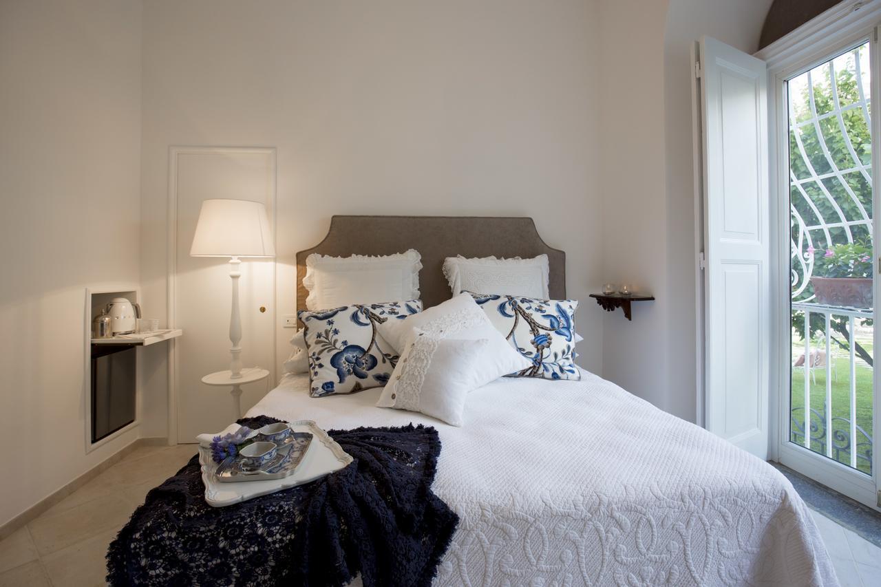 Bed and Breakfast Palazzo Cacace Relais Пьяно-ди-Сорренто Экстерьер фото